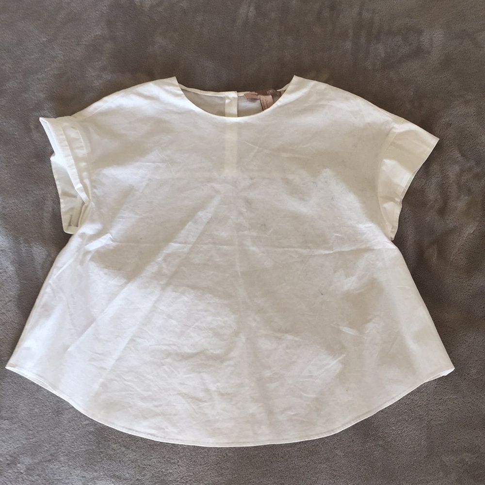 Cue flowy top